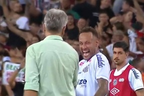 九游APP-关于内马尔重返赛场，战术调整首场状态出色，勇士观众沸腾！再创辉煌时刻的信息